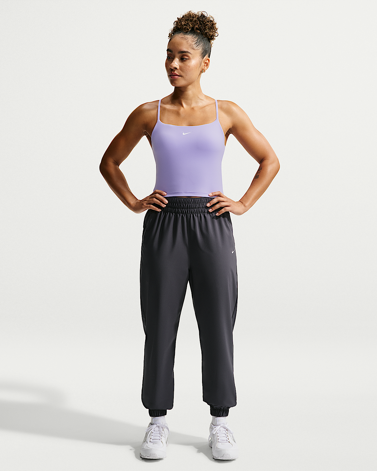 Женские спортивные штаны Nike One Dri-FIT High-Waisted 7/8 Joggers