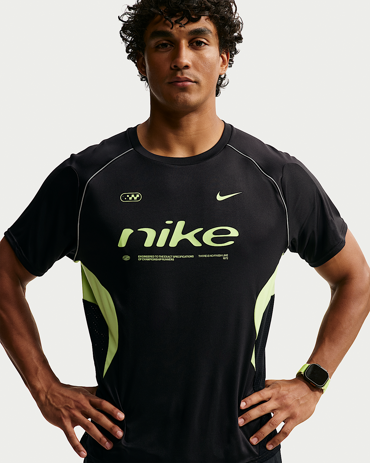 Мужские шорты Nike Dri-FIT Short-Sleeve Top для бега