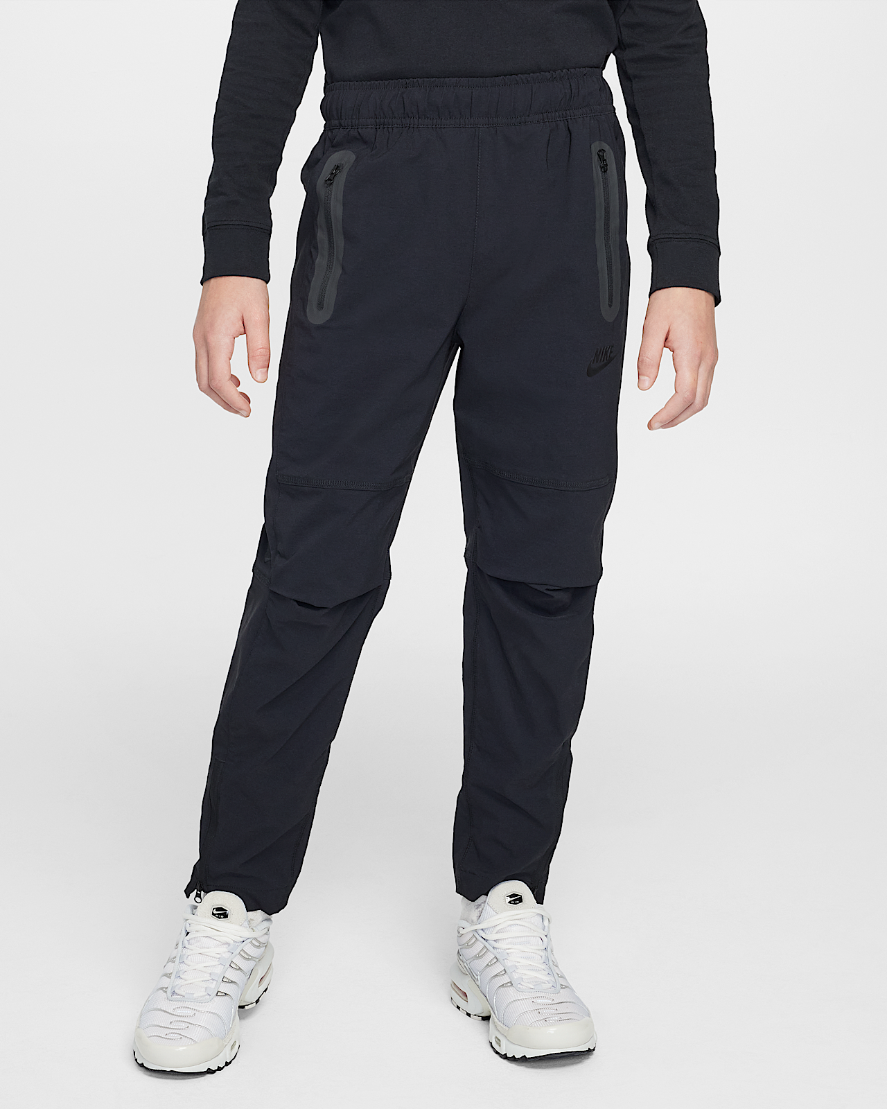 Детские  Nike Tech Big Kids' (Boys') Woven Pants