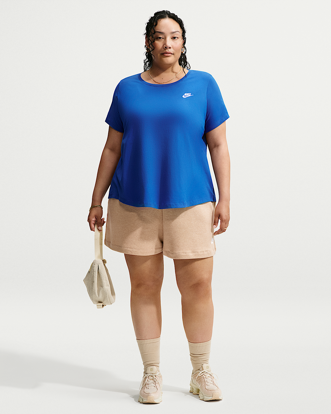 Женские шорты Nike Sportswear Club Fleece Mid-Rise Shorts (Plus Size)