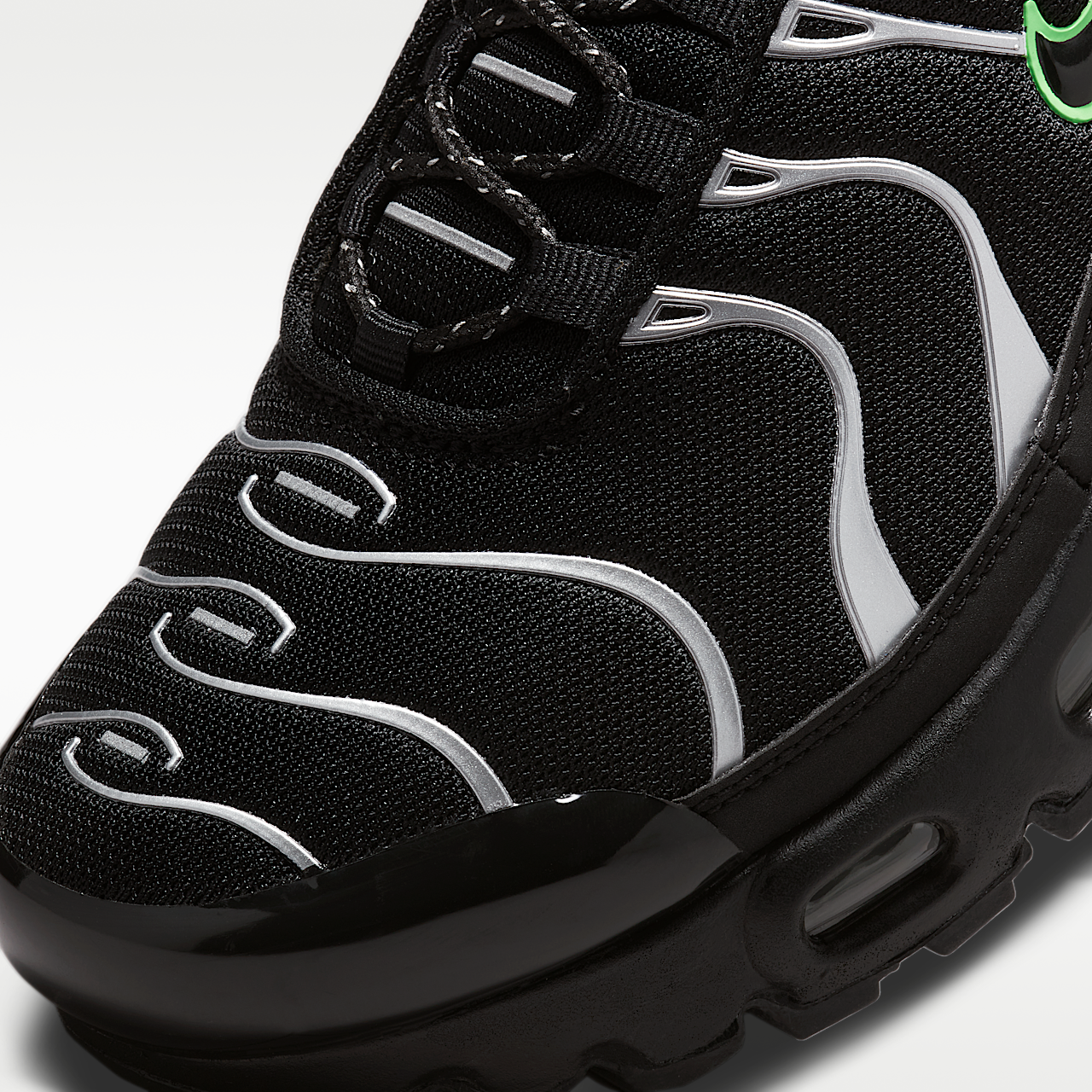 Nike Air Max Plus sneaker Zwart/Green Strike/Metallic Silver/Zwart