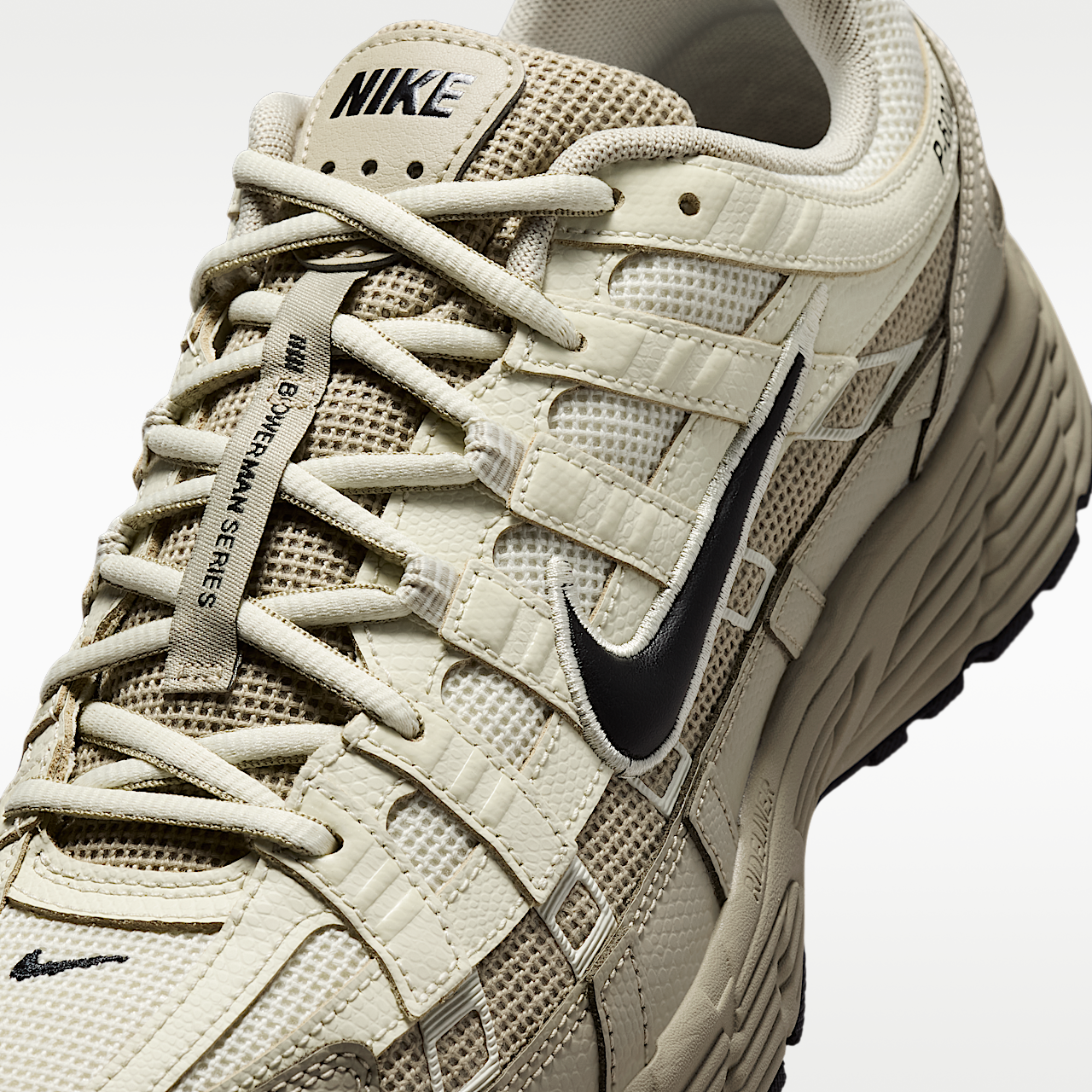 Nike P-6000 sneaker Coconut Milk/Beach/Zwart