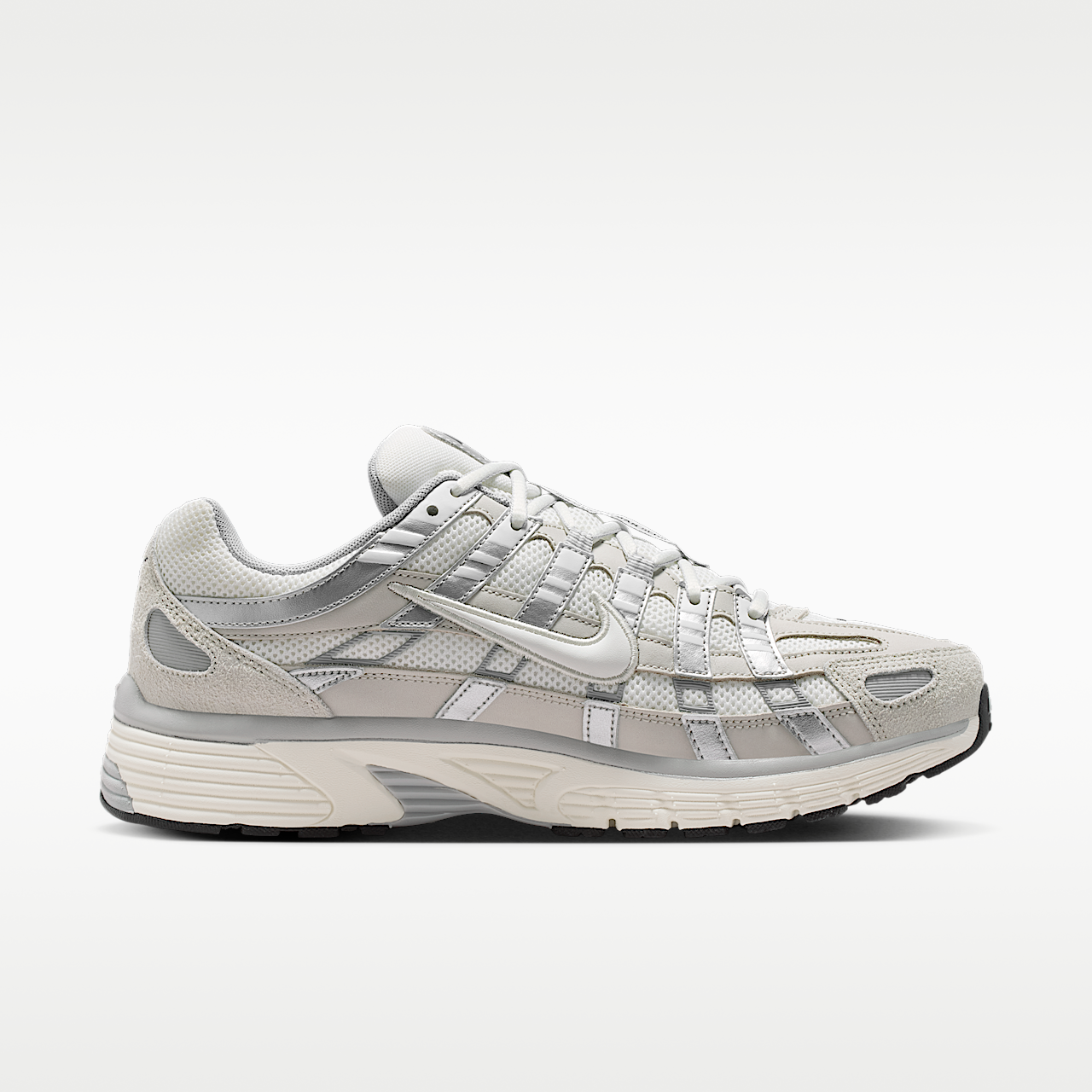 Nike P-6000 sneaker Light Bone/Pale Ivory/Zwart/Sail