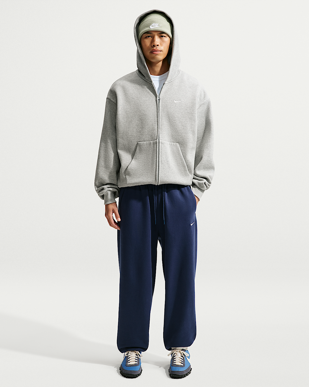 Мужские  Nike Solo Fleece Cuffed Pants