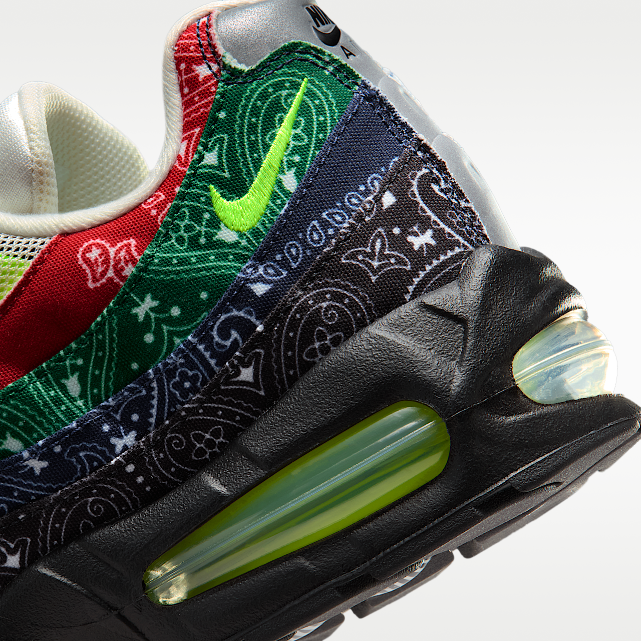 Nike Air Max sneaker Sail/University Red/Sport Green/Volt