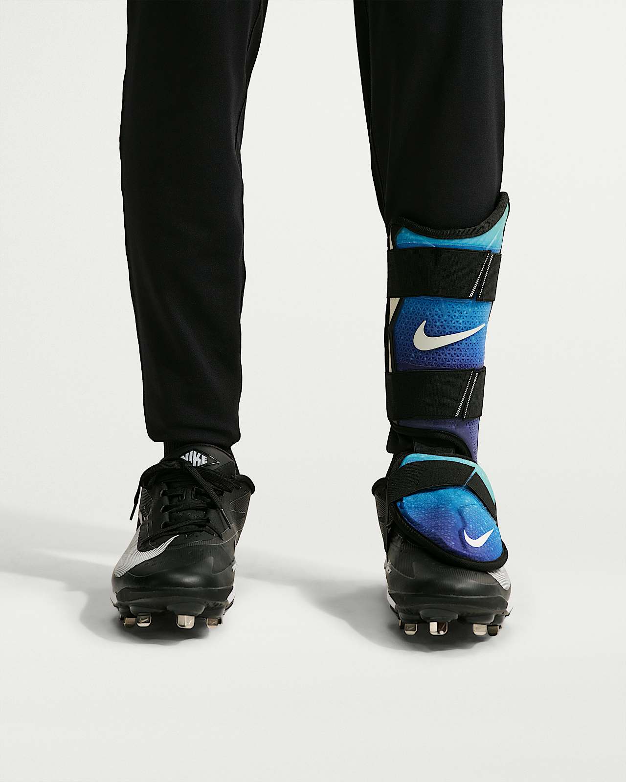 Женские  Nike Vapor Elite Baseball Batter's Leg Guard (Left-Hand Hitter)