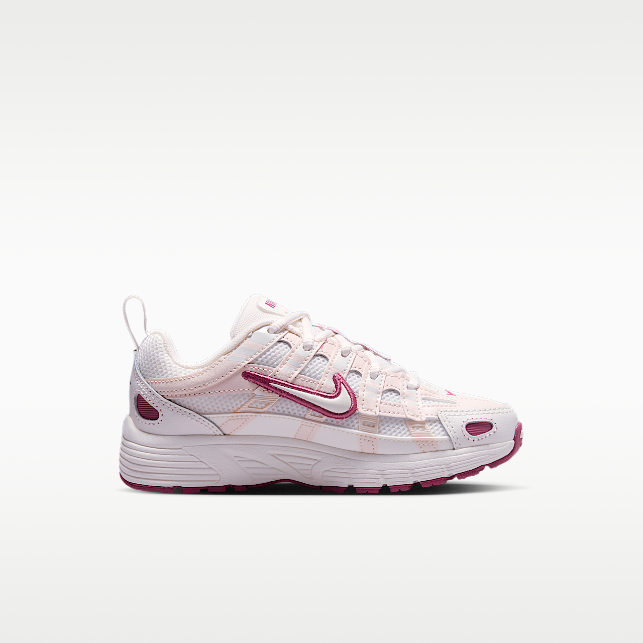 Nike P-6000 sneaker Sail/Chalk/Pink Smoke/Sail