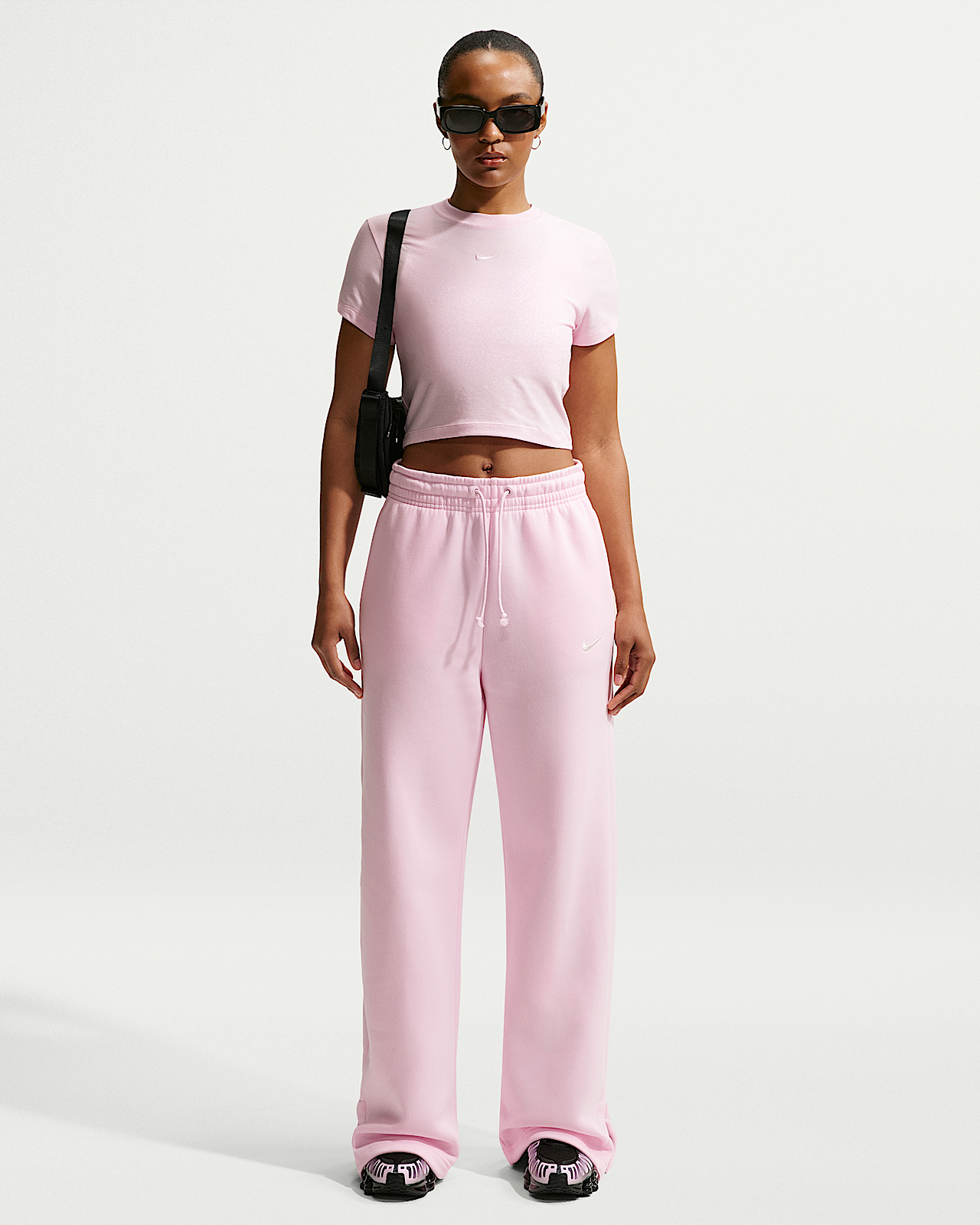 Женские  Nike Sportswear Phoenix Fleece High-Waisted Wide-Leg Pants