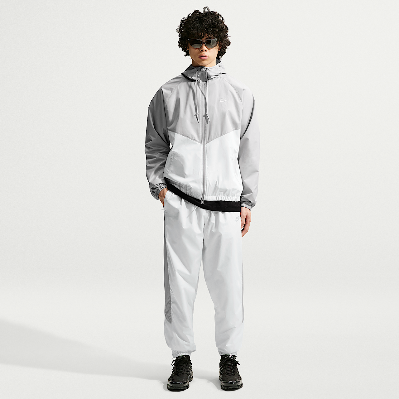 Nike Windrunner (Sail/Light Iron Ore/Light Iron Ore)