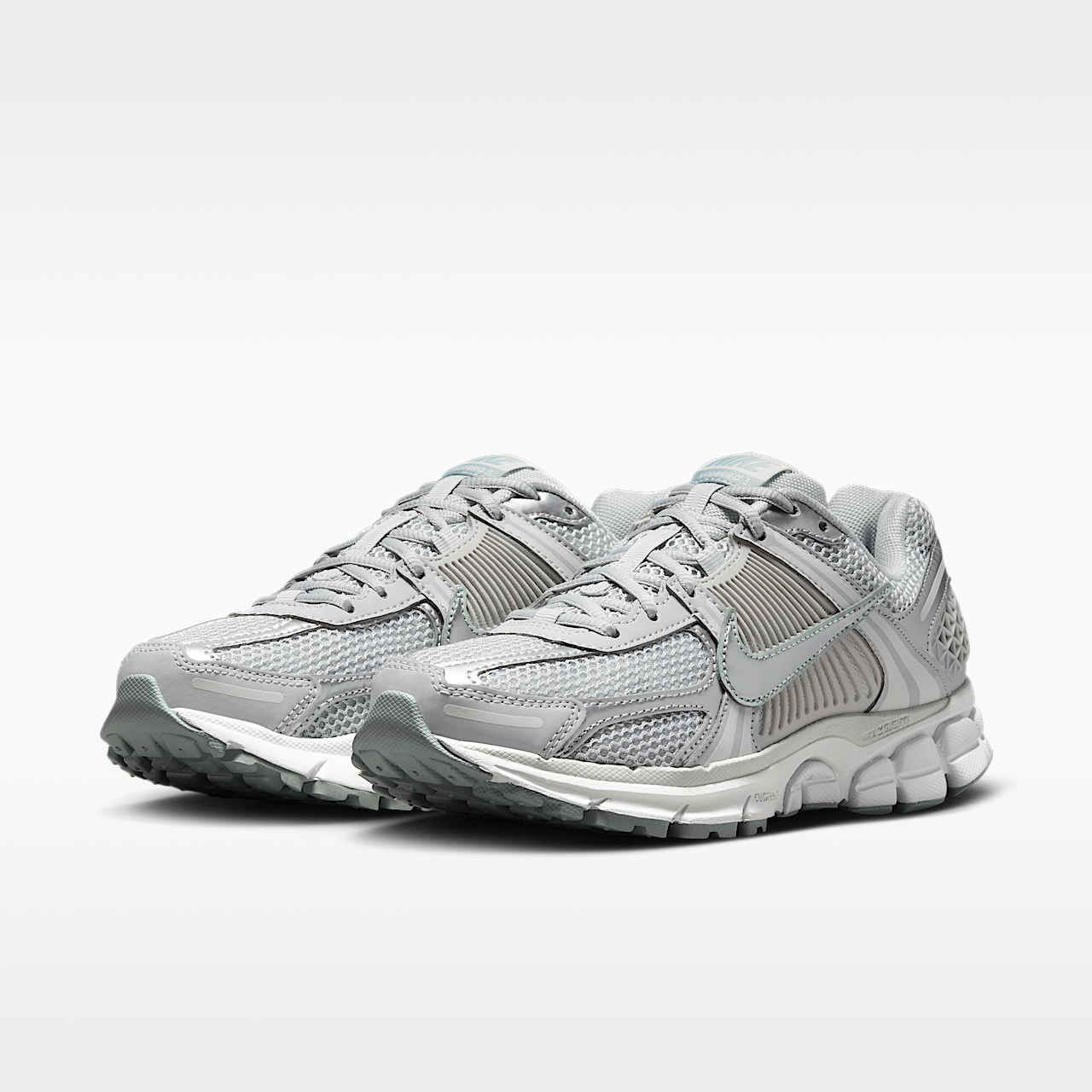 Nike Vomero sneaker Grey Fog/Off White/Spruce Aura/Grey Fog