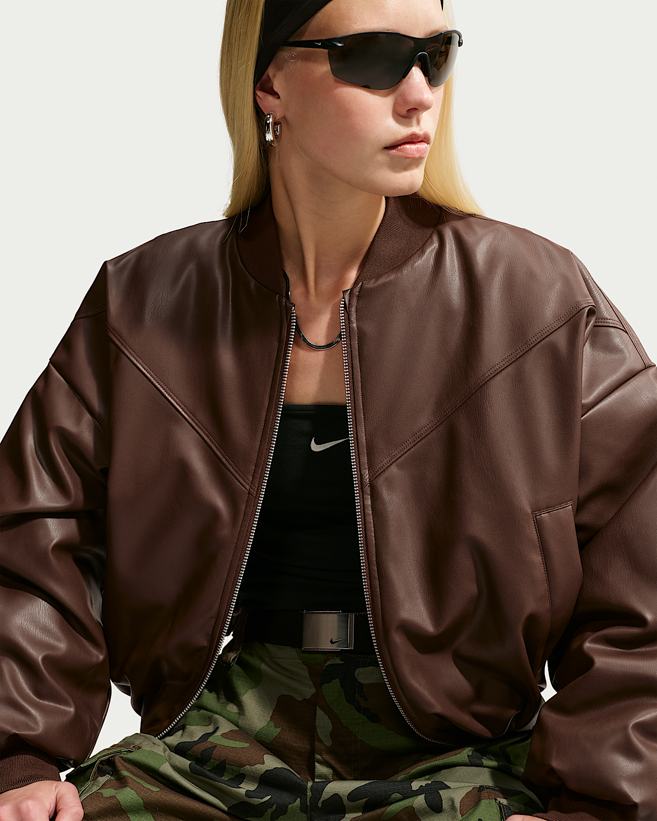 Женская куртка Nike Sportswear Therma-FIT Bomber