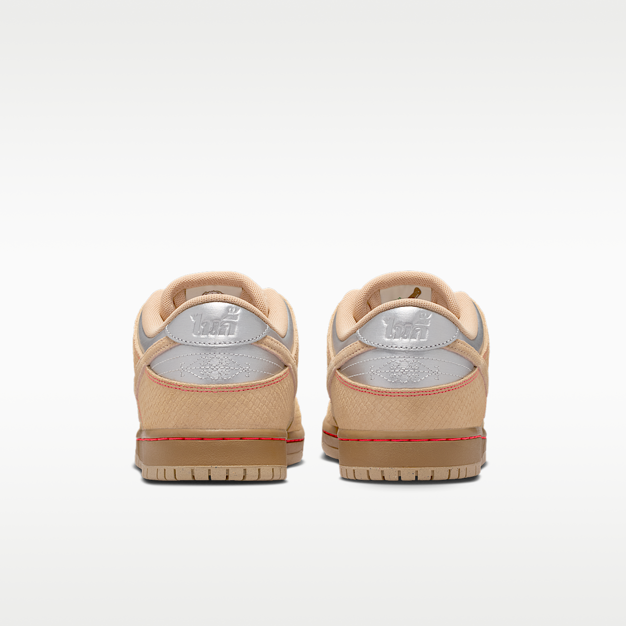 Nike Dunk Low sneaker Canvas/Parachute Beige/Bright Crimson/Vachetta Tan