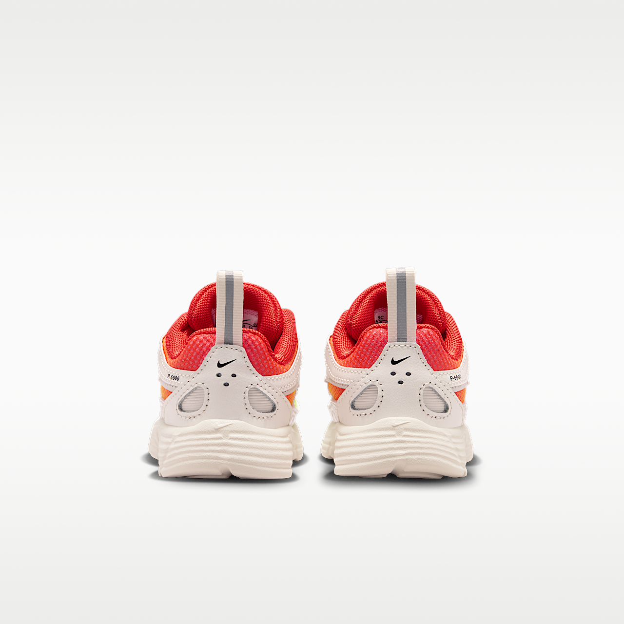 Nike P-6000 sneaker Sail/Cosmic Clay/Volt Ice/Zwart