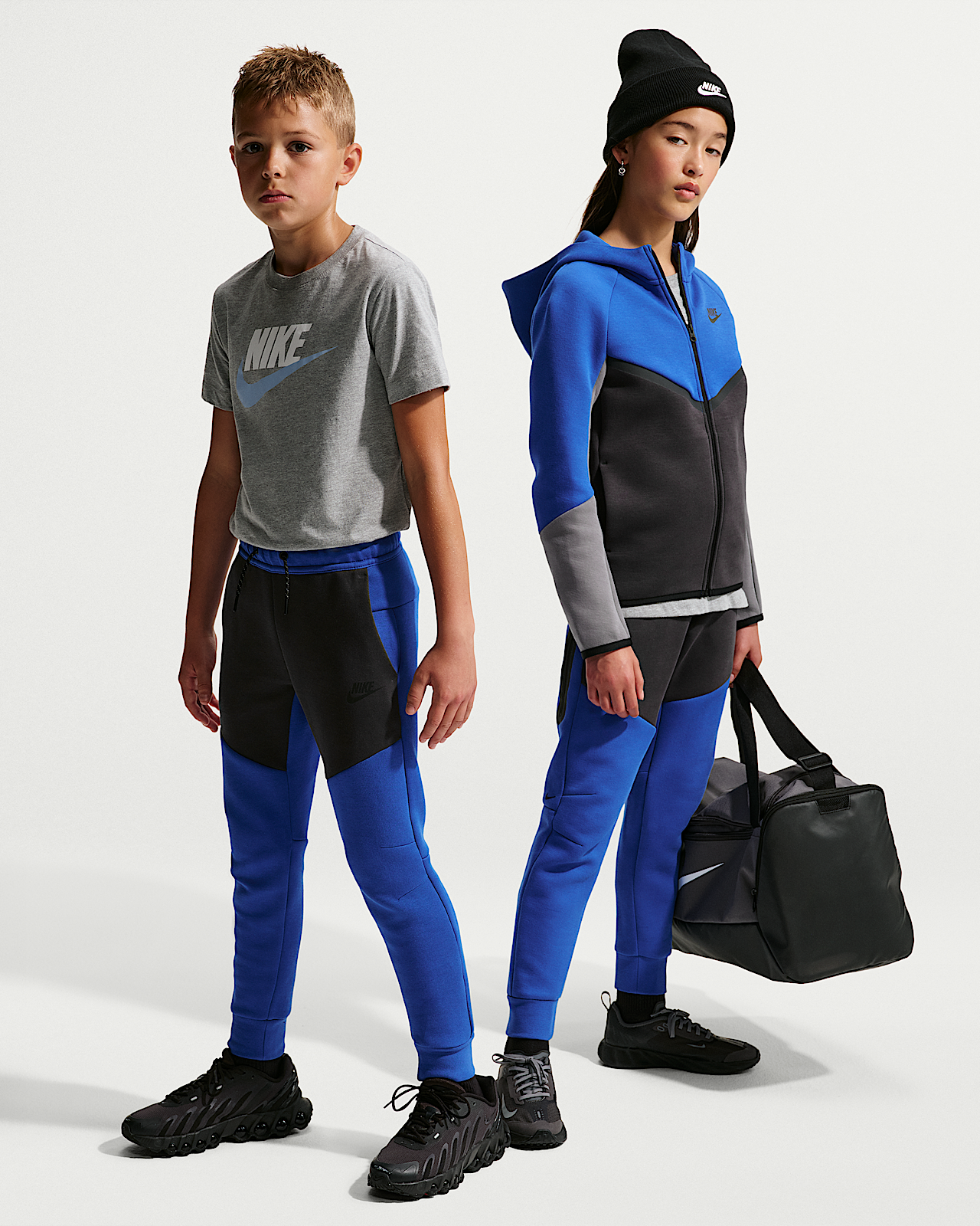 Детские спортивные штаны Nike Sportswear Tech Fleece Big Kids' Joggers