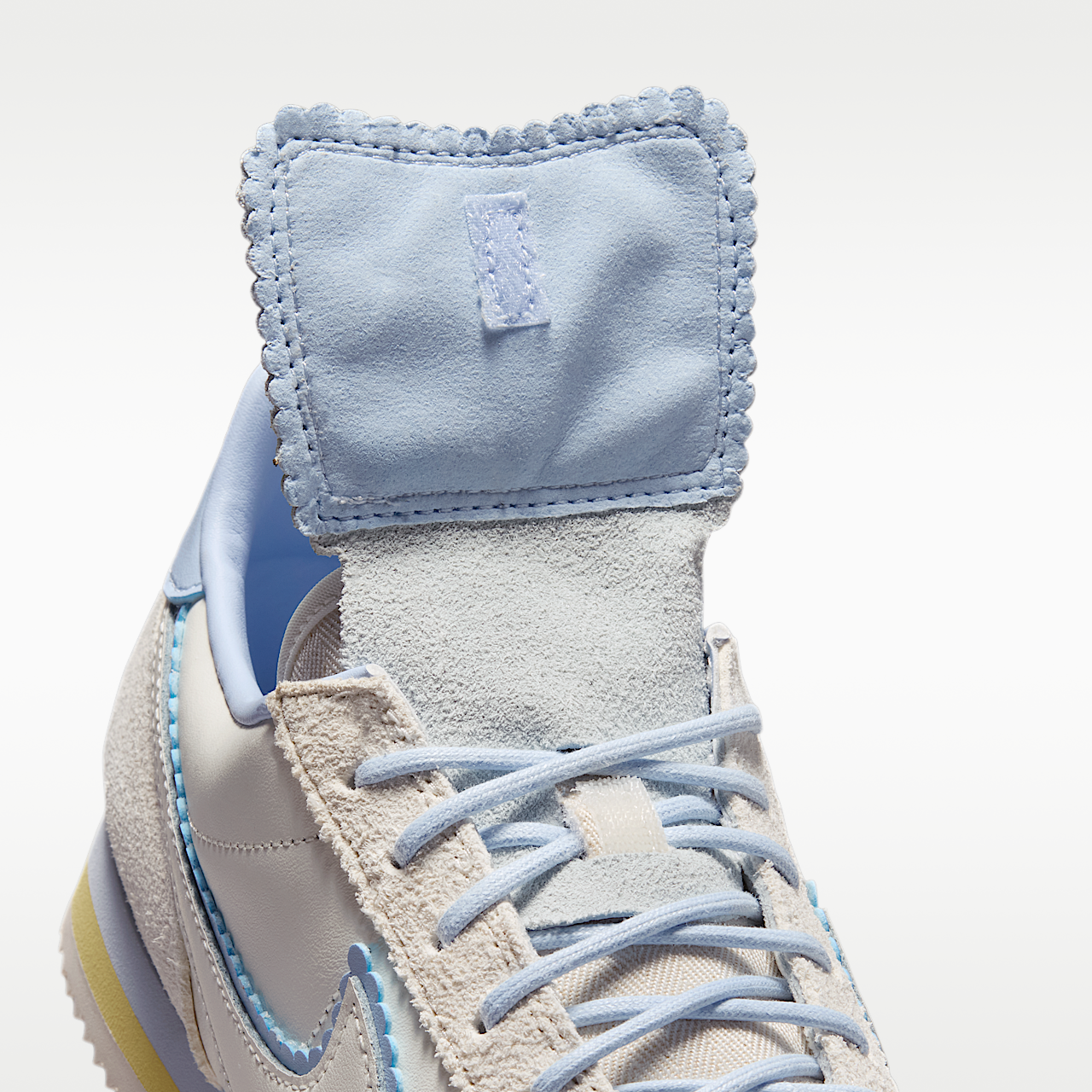 Nike Cortez sneaker Sail/Soft Yellow/Hydrogen Blue/Sail