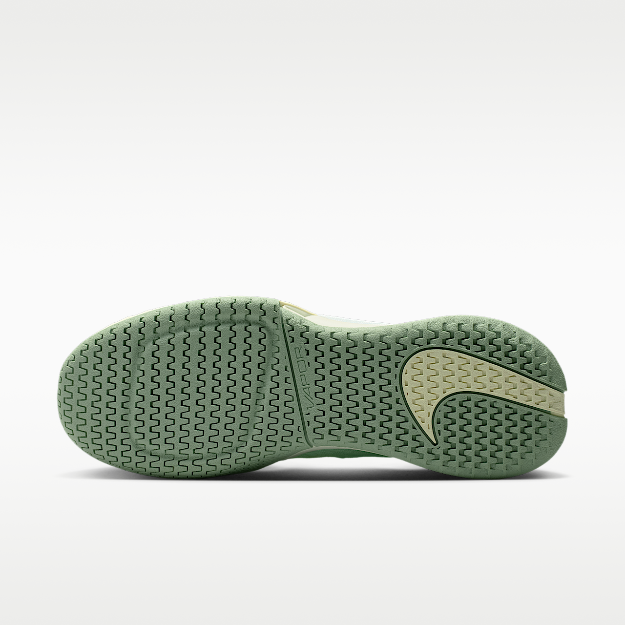Nike  sneaker Barely Green/Sea Glass/Steam/Coconut Milk