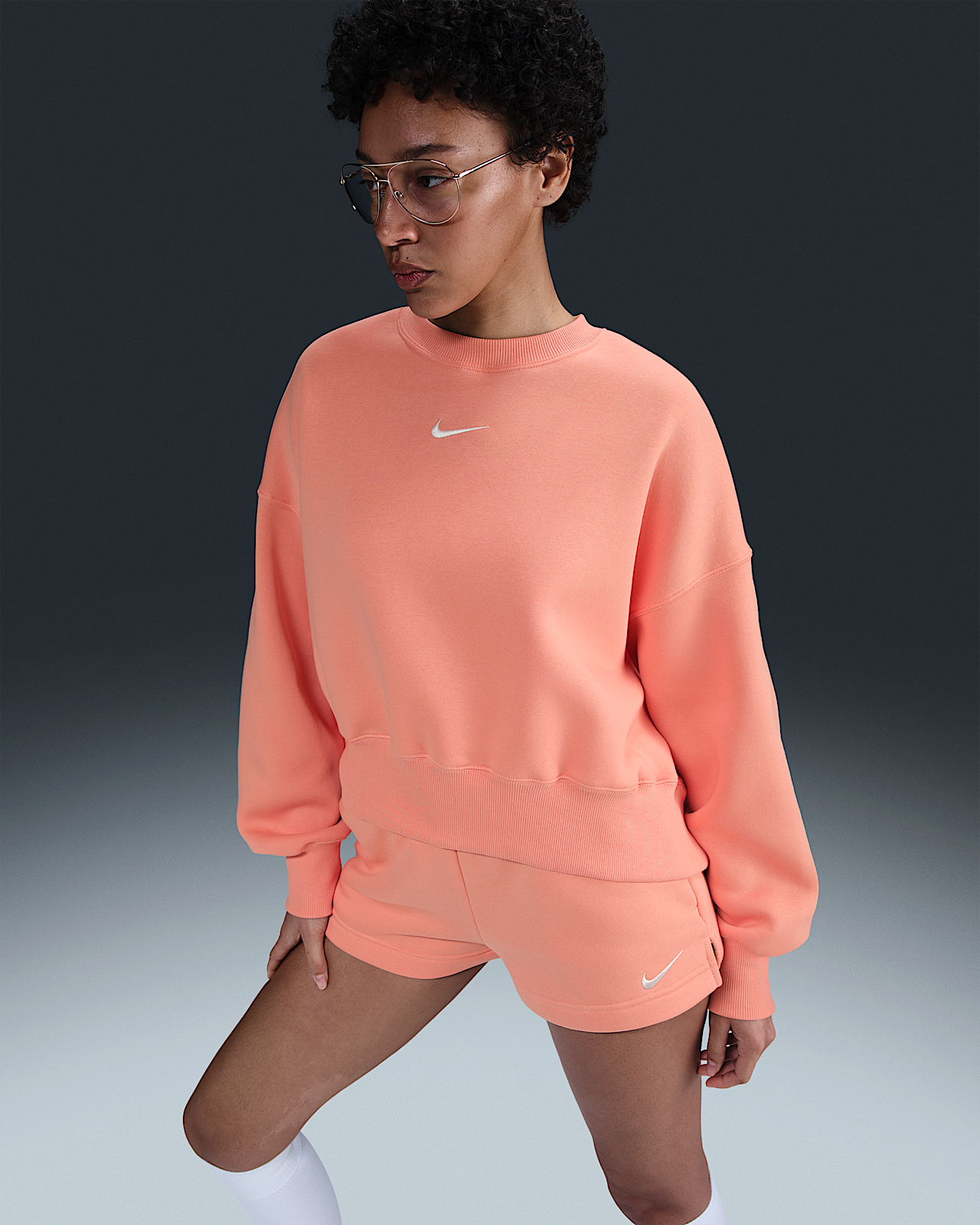 Женский свитшот Nike Sportswear Phoenix Fleece Over-Oversized Crew-Neck