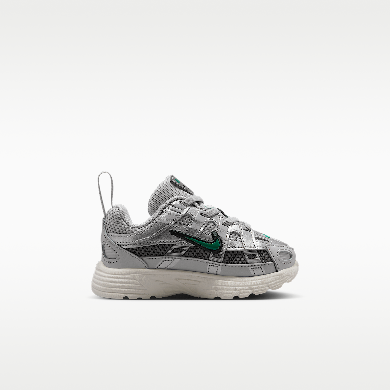 Nike P-6000 sneaker Grey Fog/Metallic Silver/Sail/Malachite