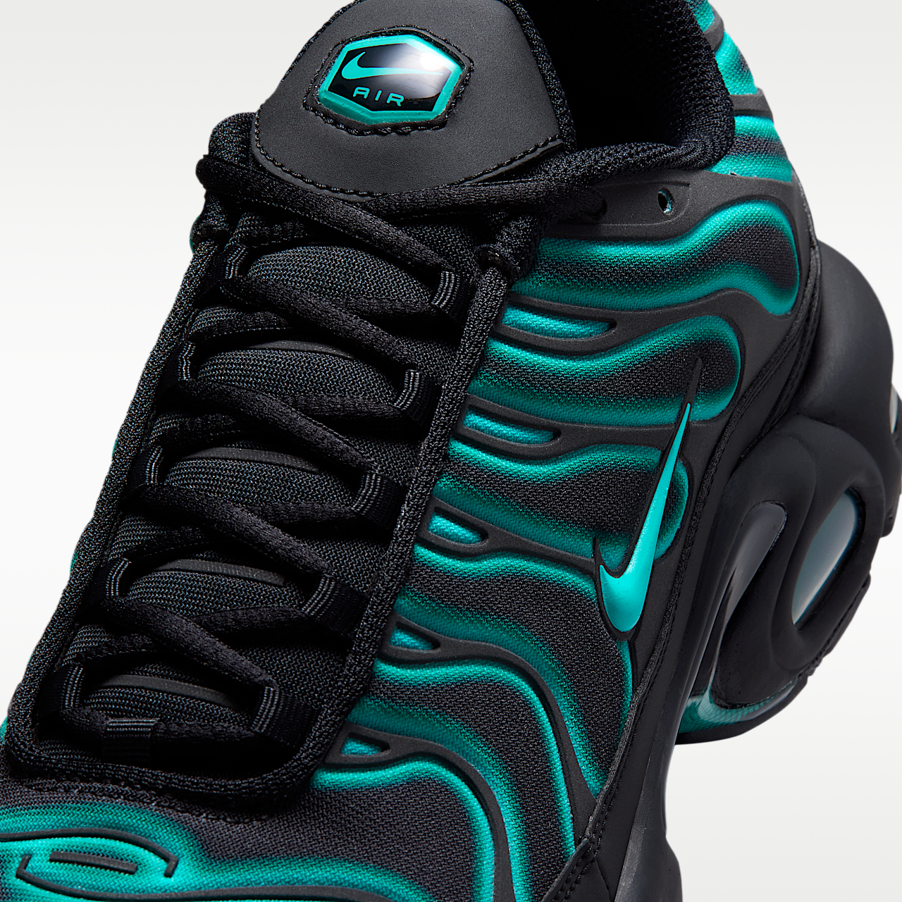 Nike Air Max Plus sneaker Zwart/Dusty Cactus