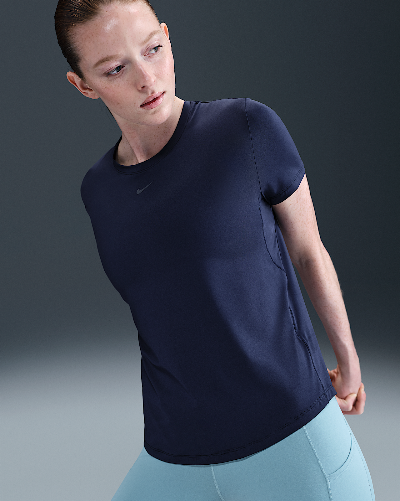 Женские шорты Nike One Classic Dri-FIT Short-Sleeve Top