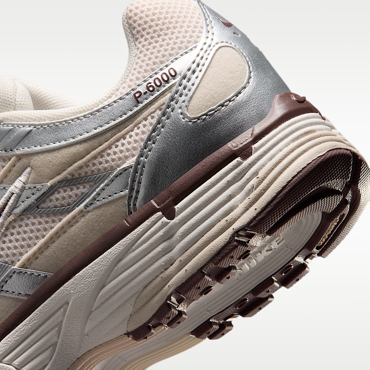 Nike P-6000 sneaker Phantom/Metallic Silver/Light Orewood Brown/Tattoo