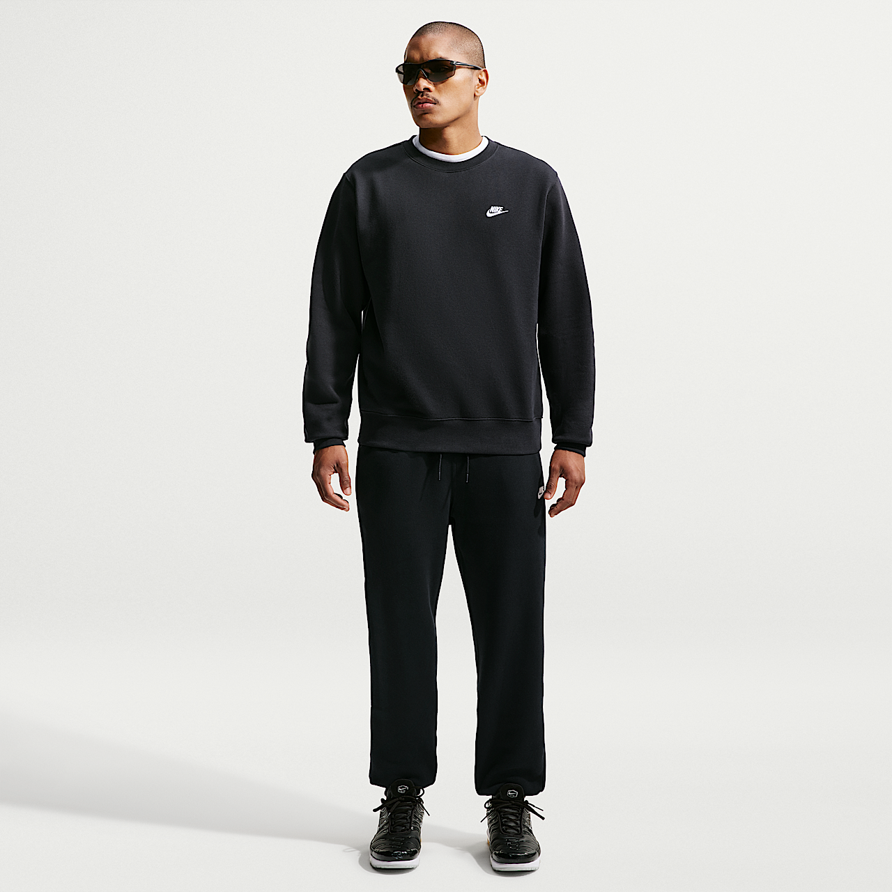 Nike Sportswear Club (Black/Black/White)