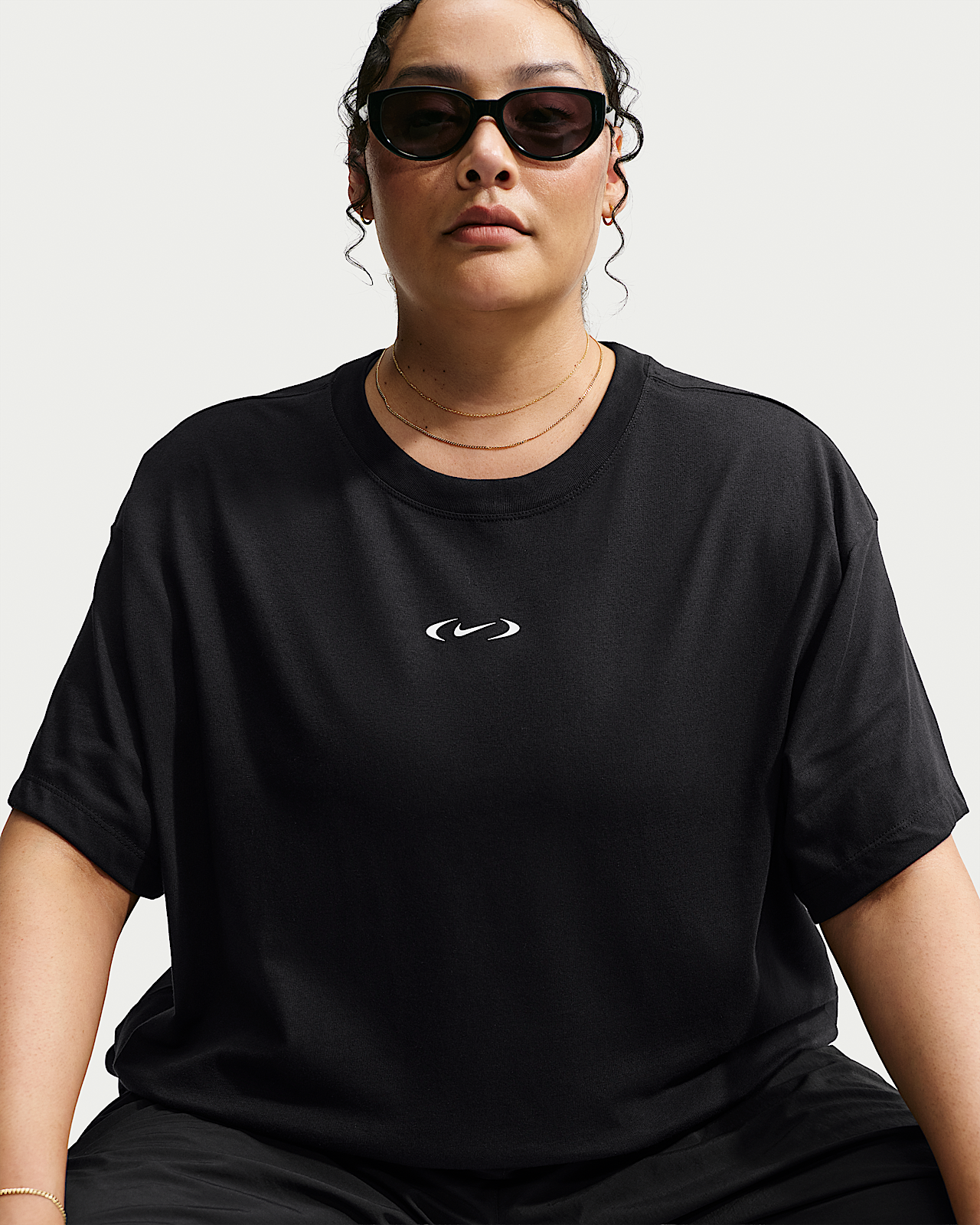Женская футболка Nike Sportswear Classic Loose (Plus Size)