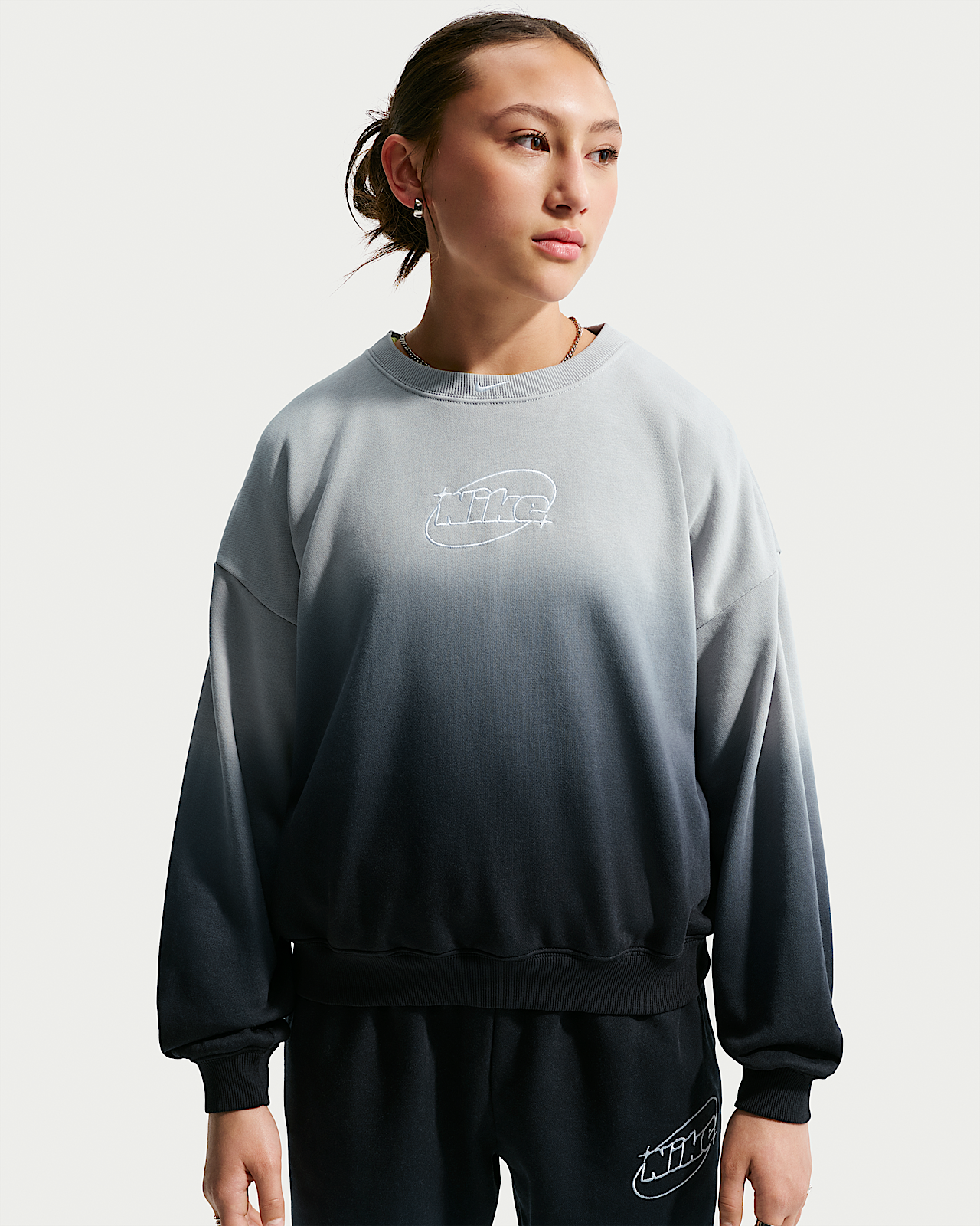 Детские  Nike Studio Fleece Lightweight Big Kids' (Girls') Oversized Graphic Crew