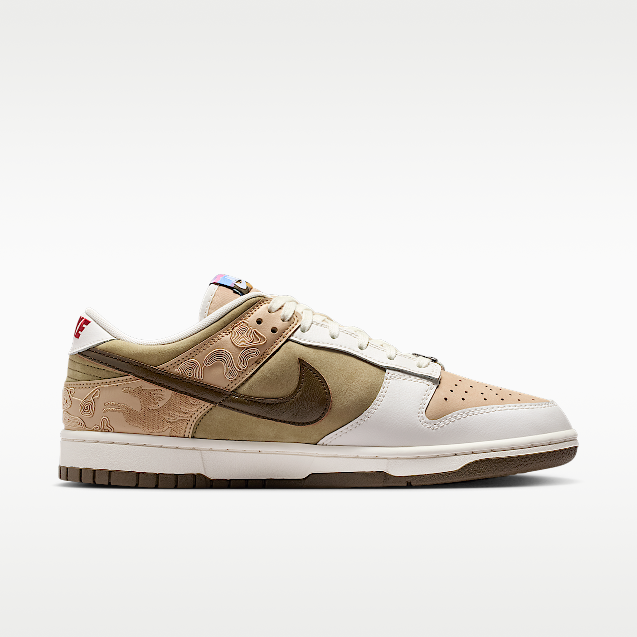 Nike Dunk Low sneaker Linen/Phantom/Neutral Olive/Dark Hazel