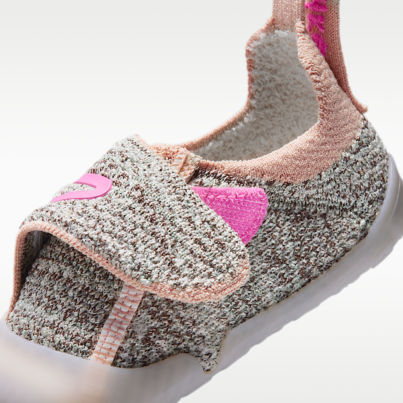 Nike  sneaker Sail/Light Chocolate/Steam/Pink Glow