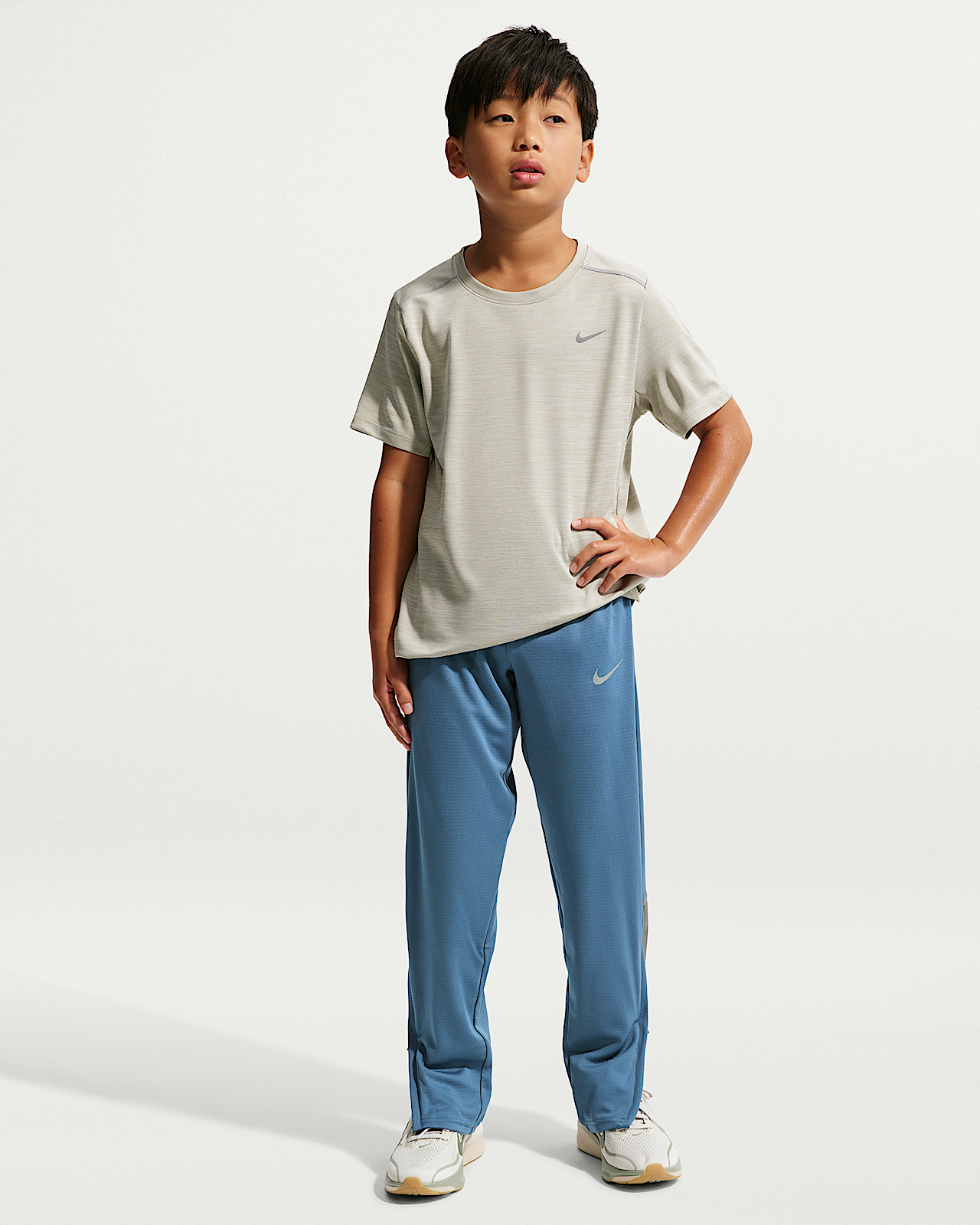 Детские  Nike Miler Big Kids' (Boys') Knit Pants для бега