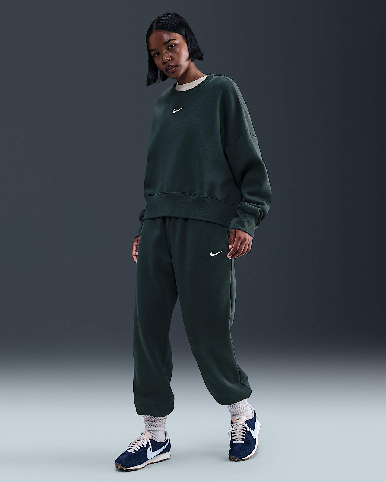 Женские  Nike Sportswear Phoenix Fleece High-Waisted Oversized Sweatpants