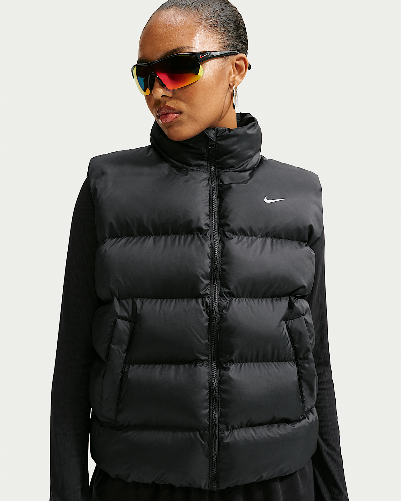 Женская безрукавка Nike Sportswear Therma-FIT Vest