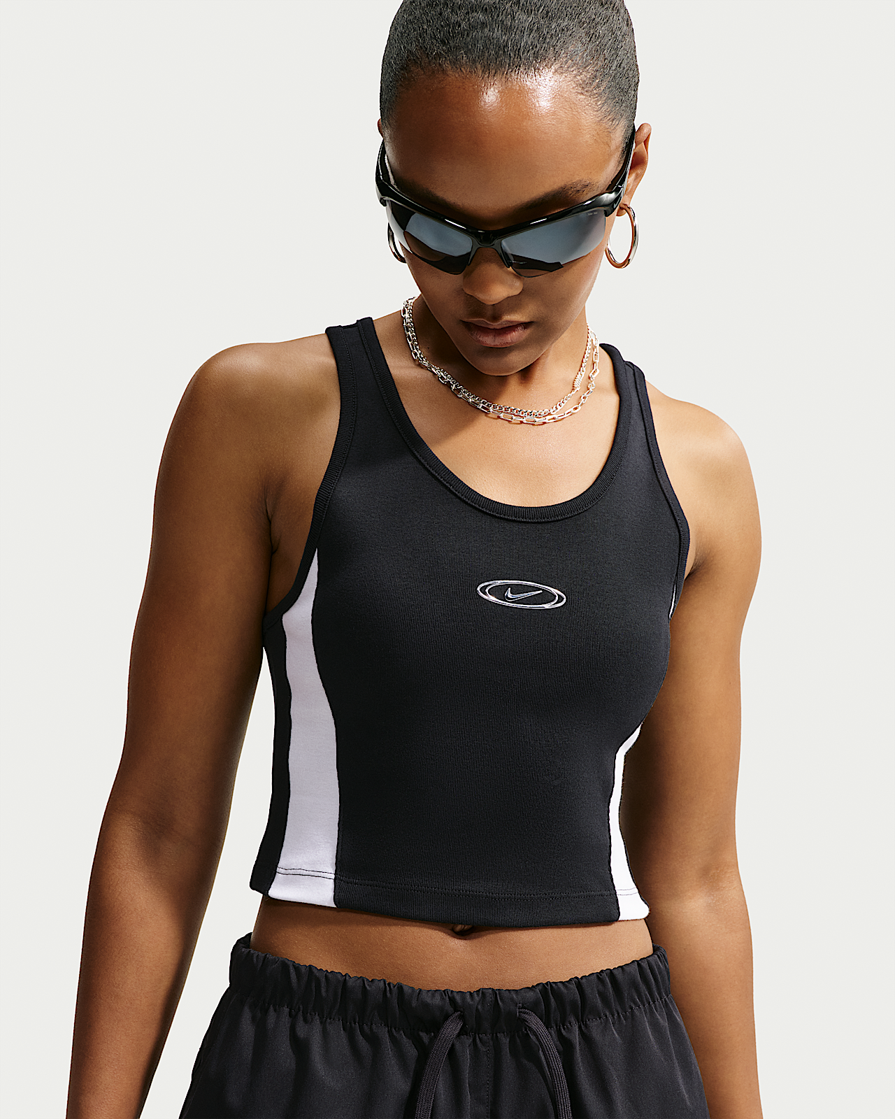 Женские тайтсы Nike Sportswear Tight Cropped Tank Top