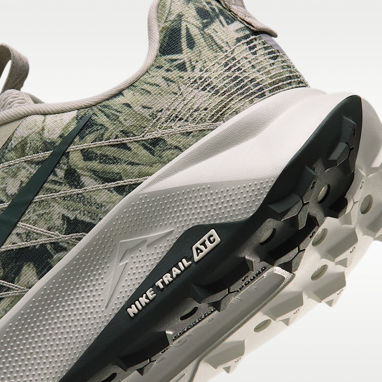Nike  sneaker Spruce Fog/Black Spruce/Sea Glass