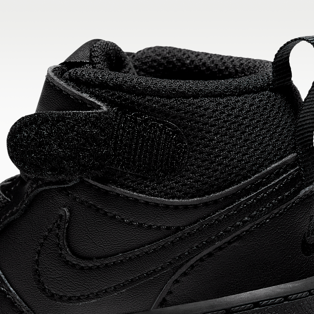 Nike  sneaker Zwart/Zwart/Zwart