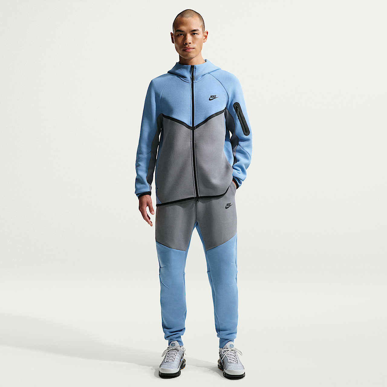 Nike Tech (Work Blue/Cool Grey/Black)