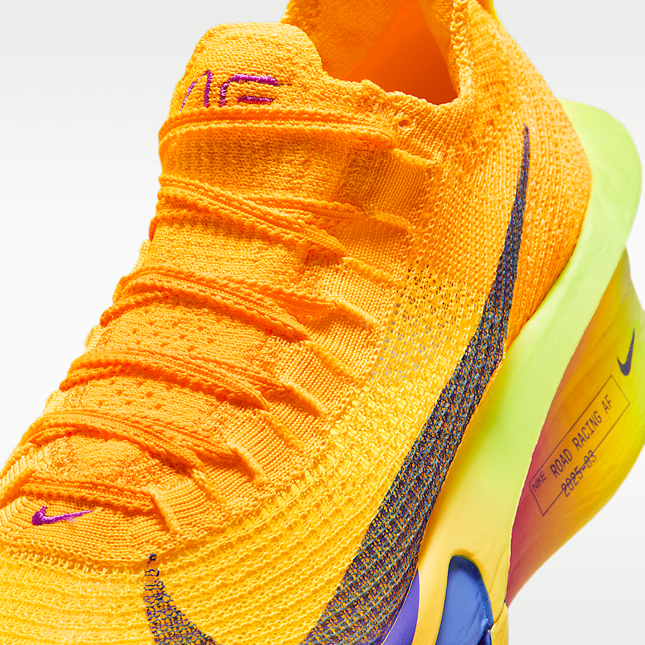 Nike  sneaker Laser Orange/Citron Pulse/Volt Ice/Indigo Burst