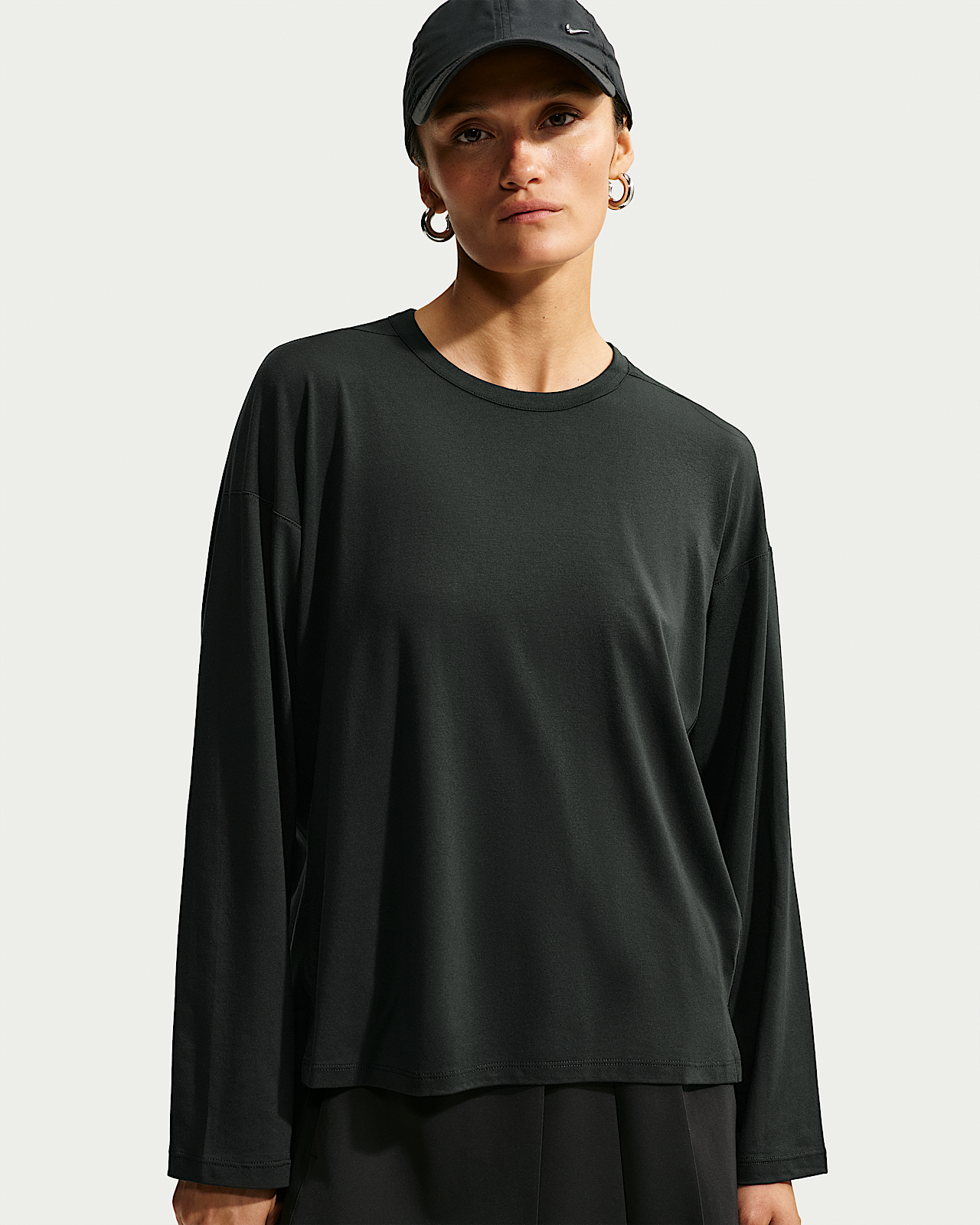 Женские  Nike 24.7 ImpossiblySoft Light Dri-FIT Long-Sleeve Top