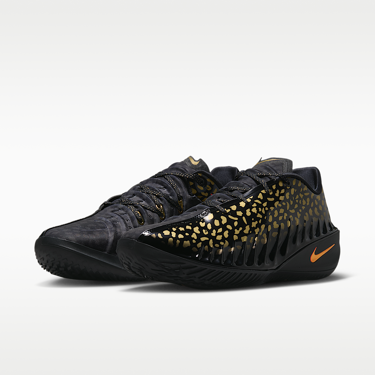 Nike  sneaker Zwart/Metallic Gold/Bright Crimson