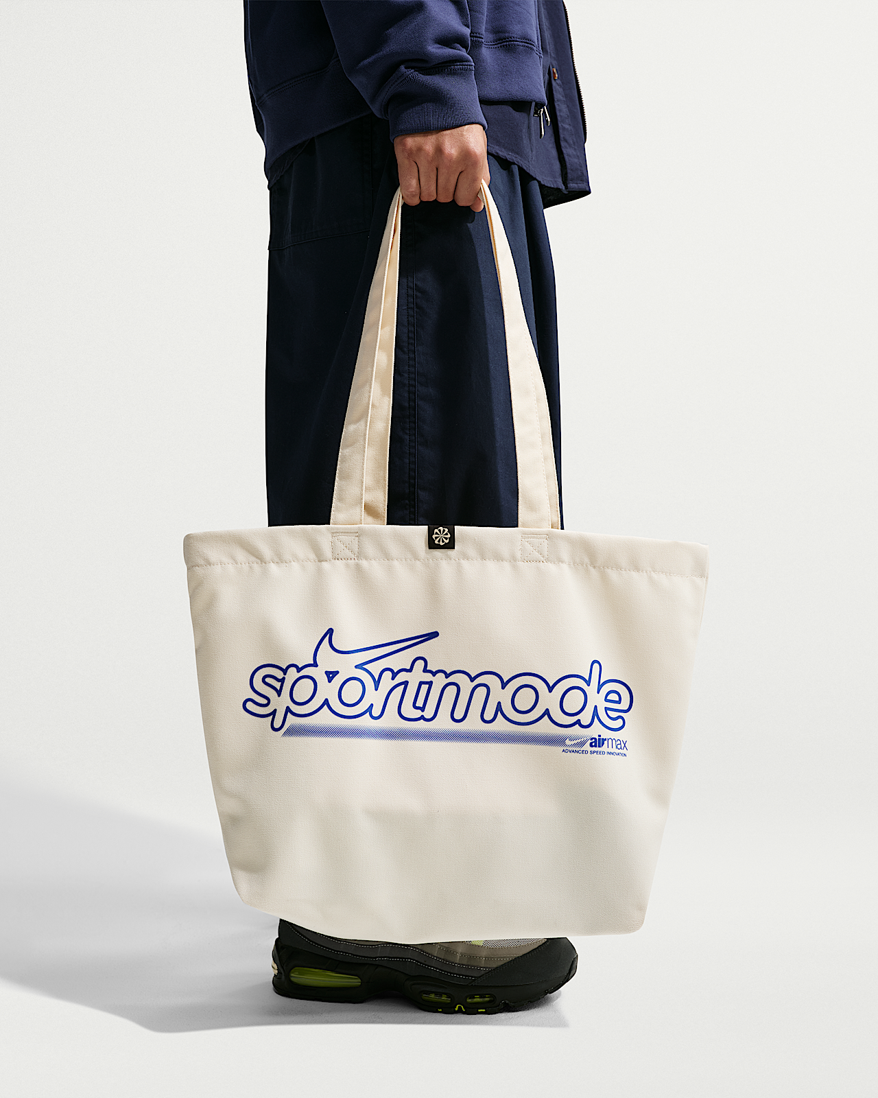 Женская сумка Nike Heritage 2.0 Tote Bag (22L)