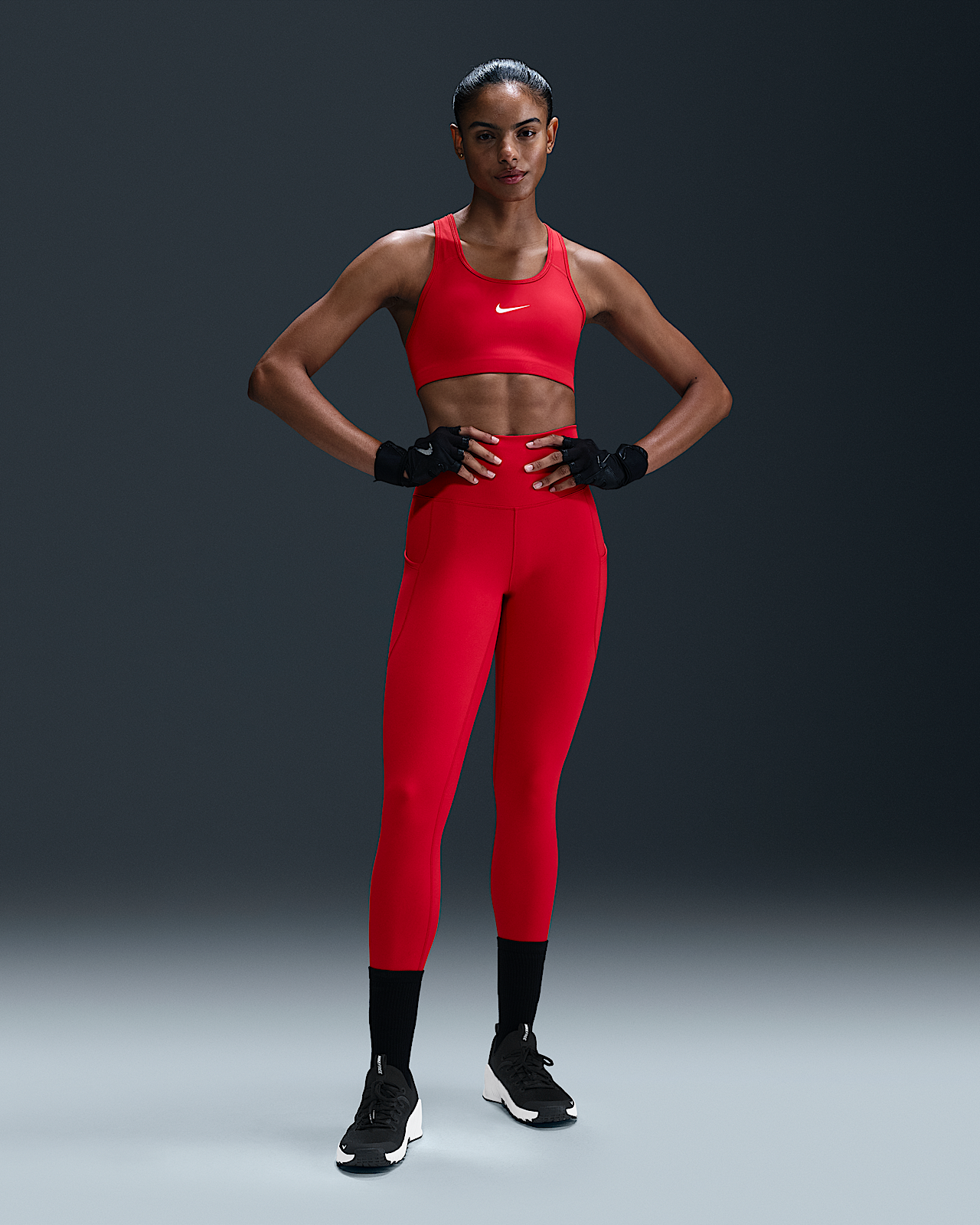 Женские тайтсы Nike One High-Waisted 7/8 Leggings with Pockets