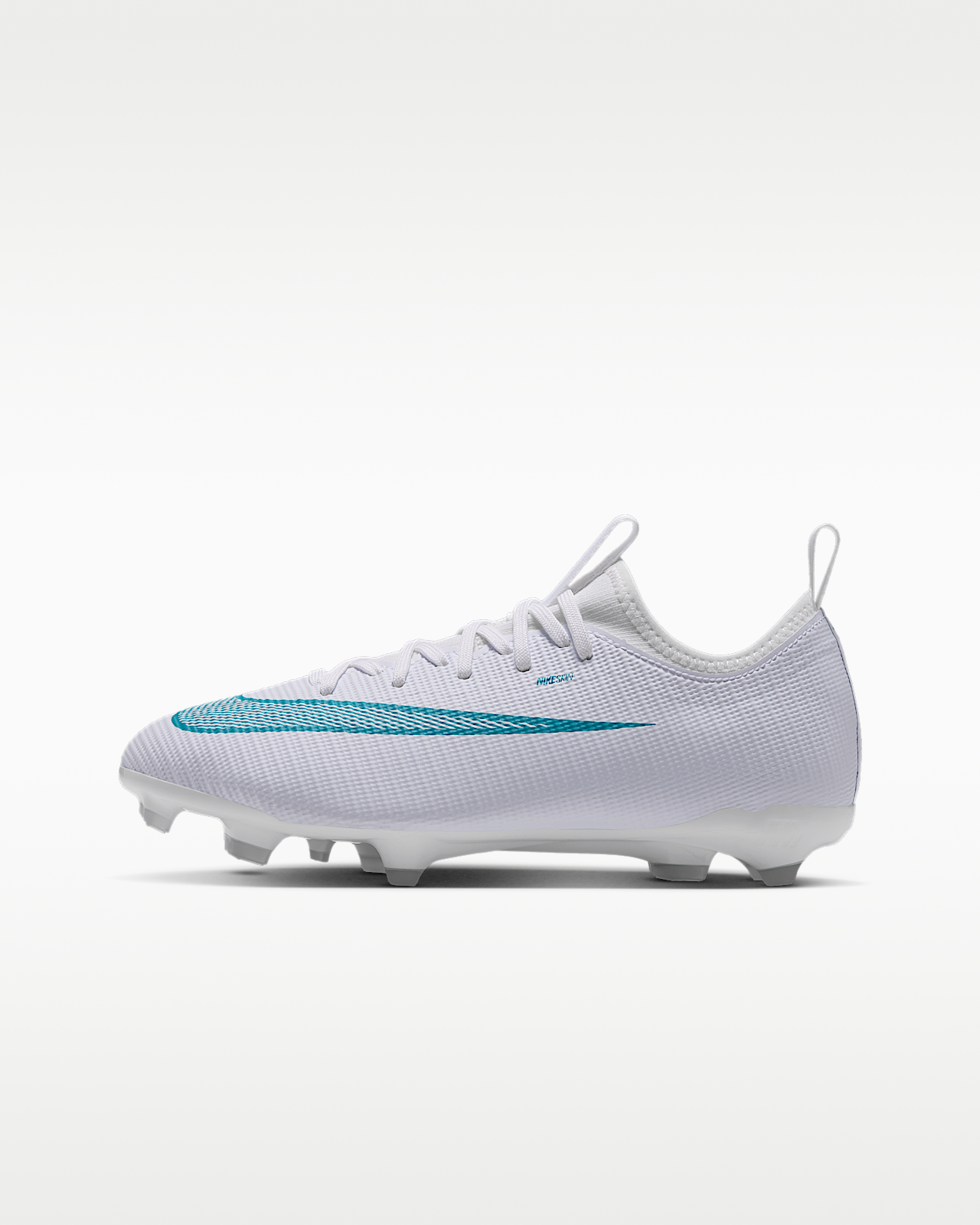 Детские  Nike Jr. Mercurial Vapor 17 Academy Big Kids' Multi-Ground Low-Top Soccer Cleats