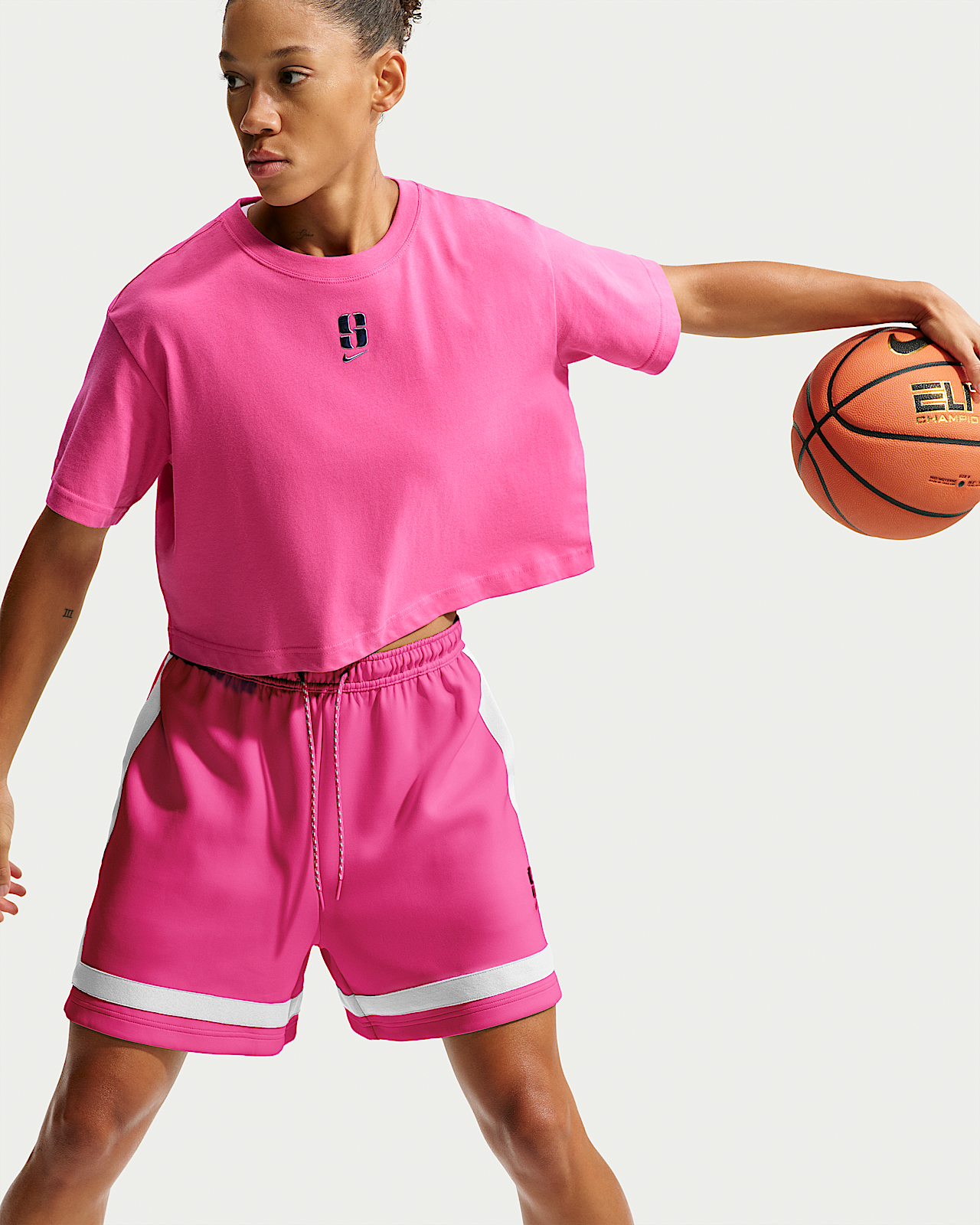 Женская футболка Sabrina Nike Dri-FIT
