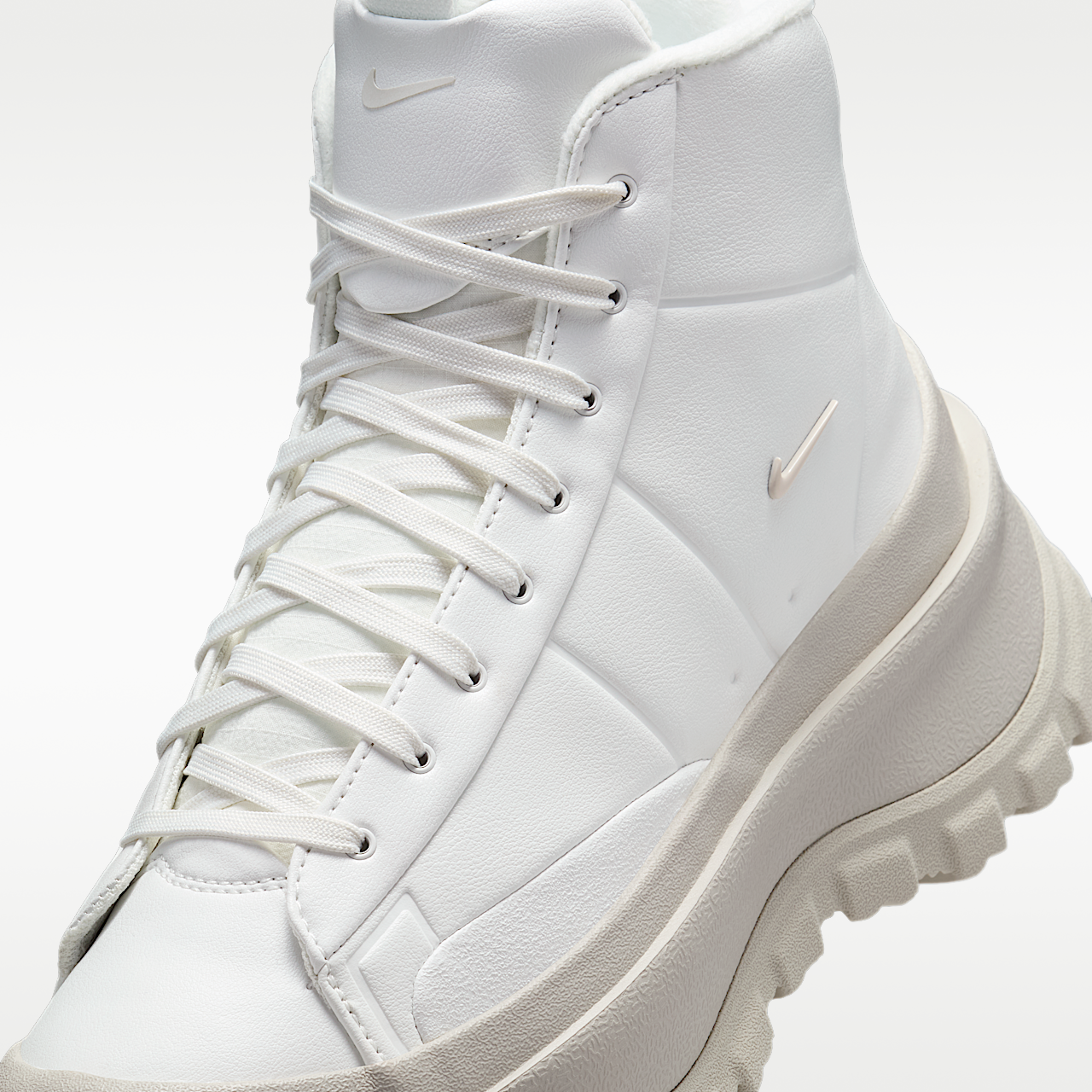 Nike Blazer sneaker Summit White/Light Bone/University Gold/Phantom