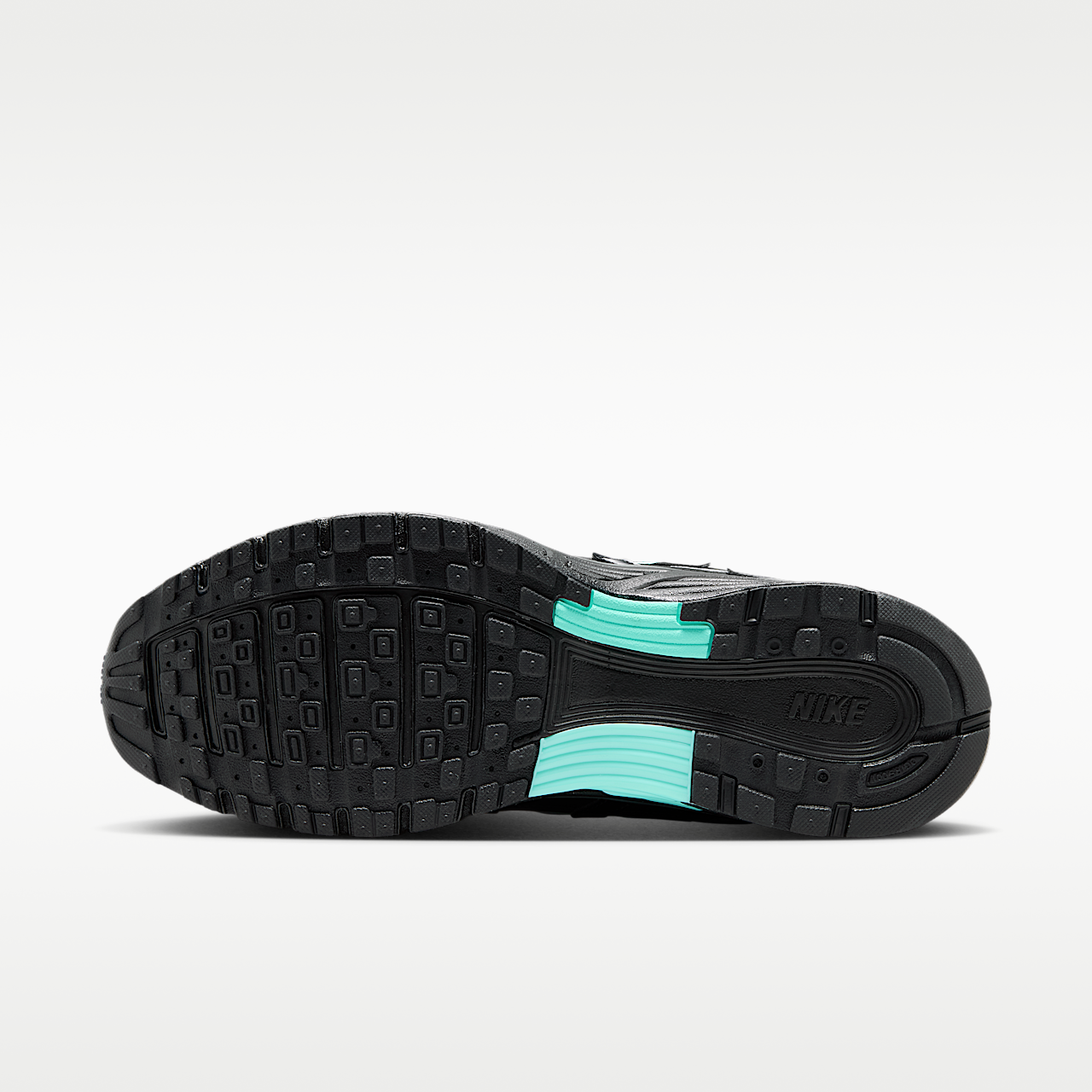 Nike P-6000 sneaker Zwart/Hyper Turquoise/Cool Grey/Metallic Cool Grey