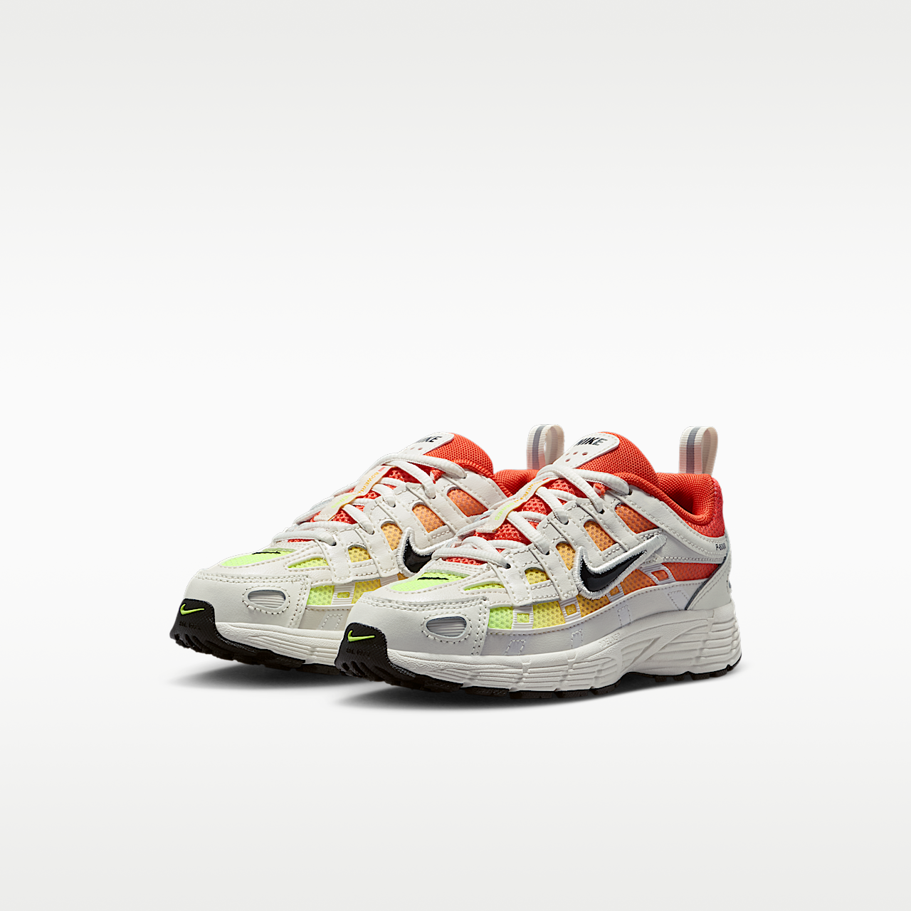 Nike P-6000 sneaker Sail/Cosmic Clay/Volt Ice/Zwart