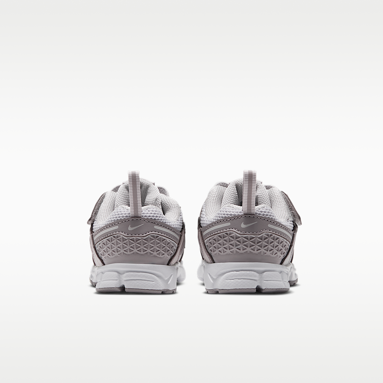 Nike Vomero sneaker Vast Grey/Silver Lilac/Wit/Metallic Silver
