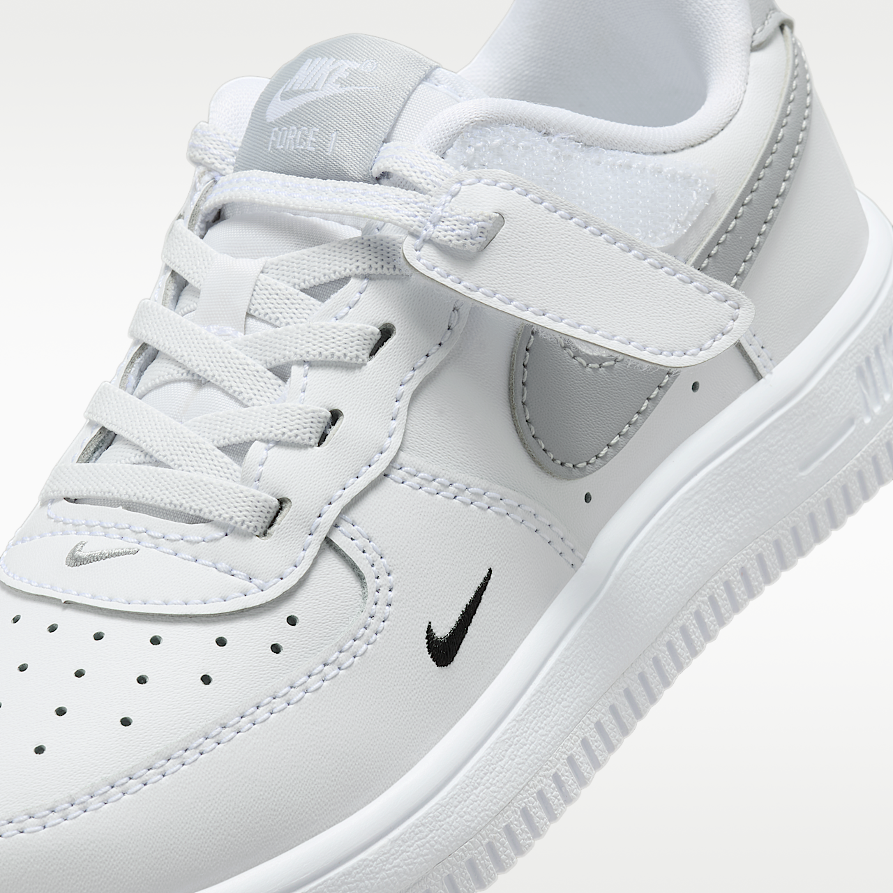 Nike  sneaker Wit/Zwart/Wolf Grey