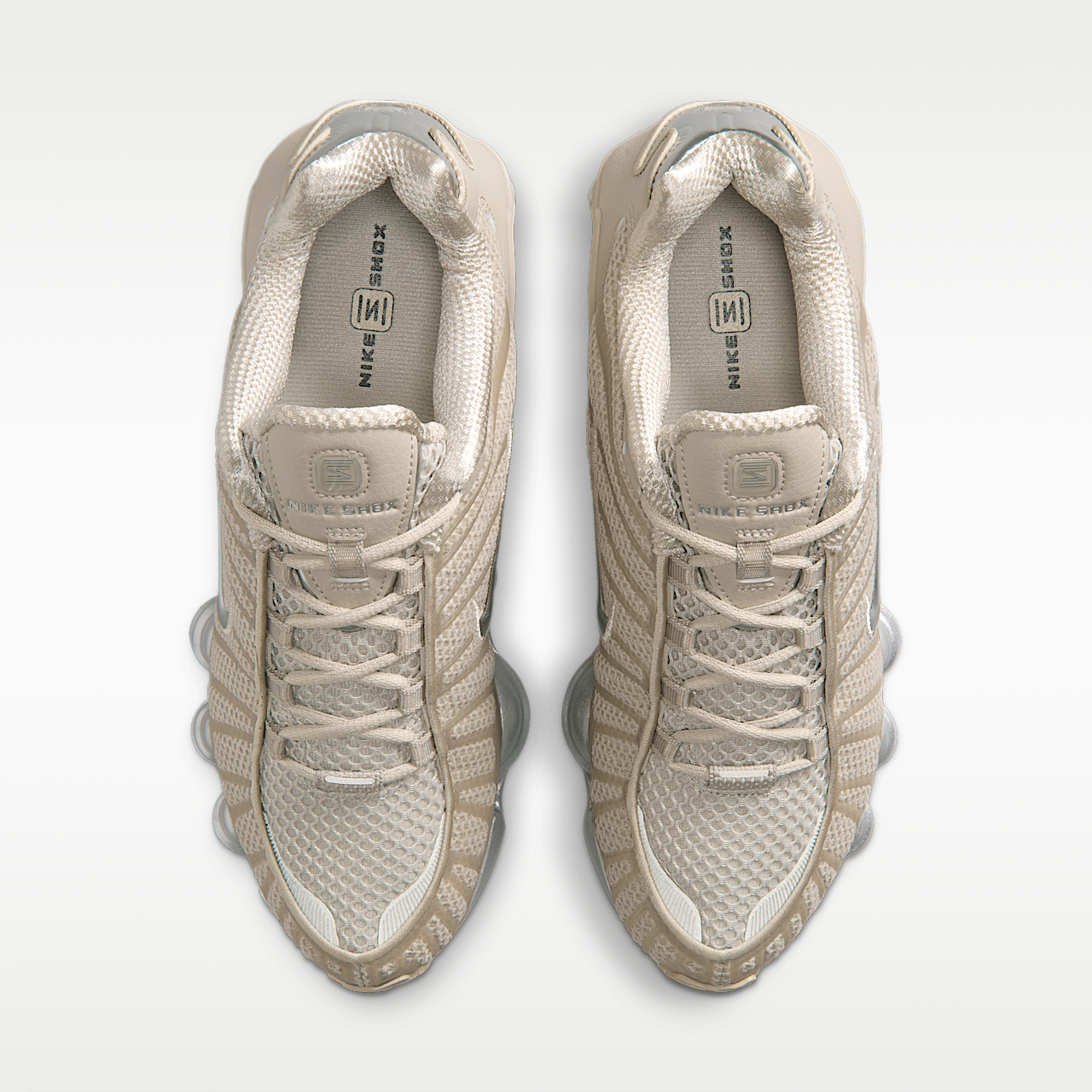 Nike Nike Shox sneaker Cream II/Zwart/Metallic Silver